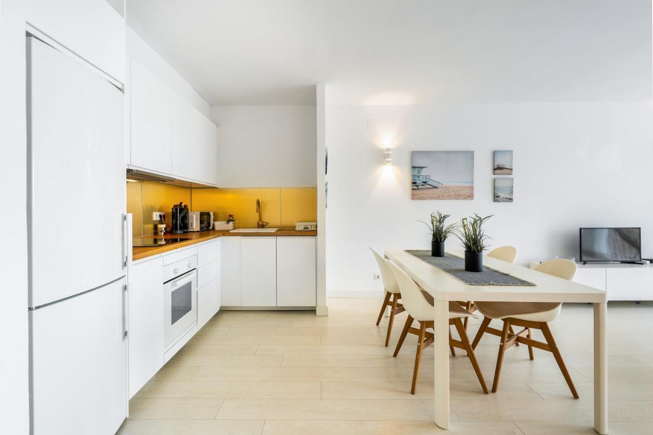 Apartamento Welcs Emp 004 Con Inmejorables Vistas Apartment Empuriabrava Exterior photo